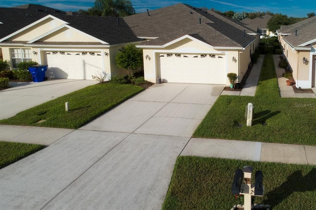 2917 TANGLEWYLDE DRIVE LAND O LAKES, FL 34638