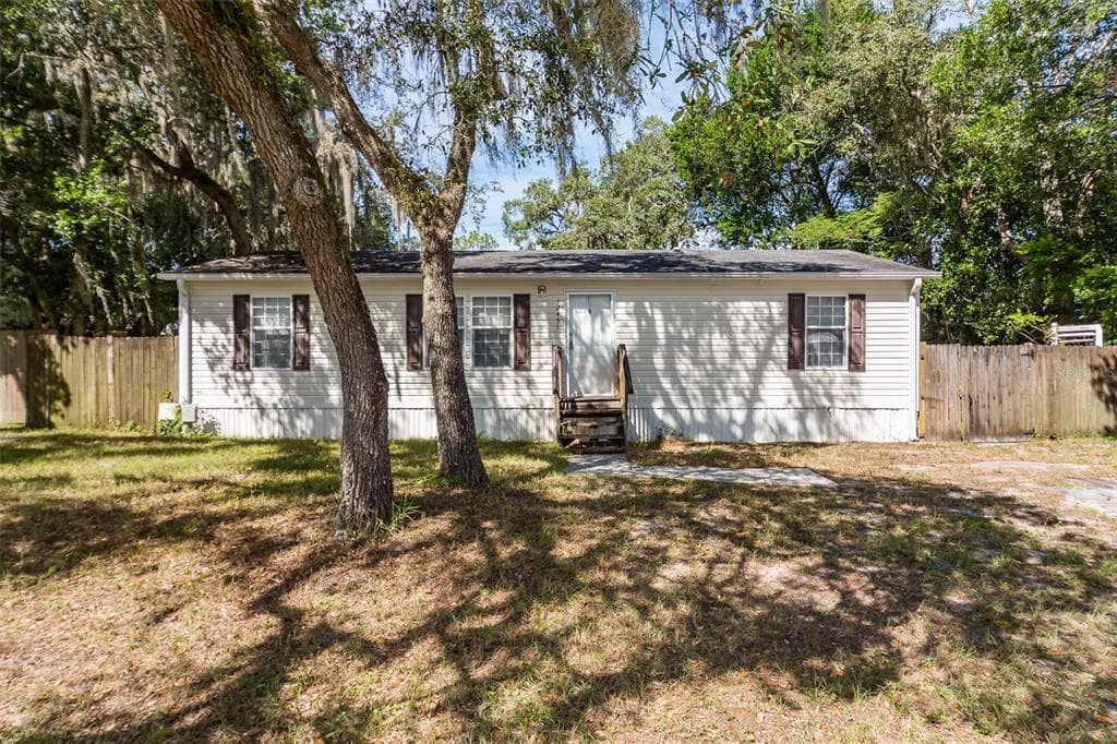 12451 LAMONT AVENUE NEW PORT RICHEY, FL 34654