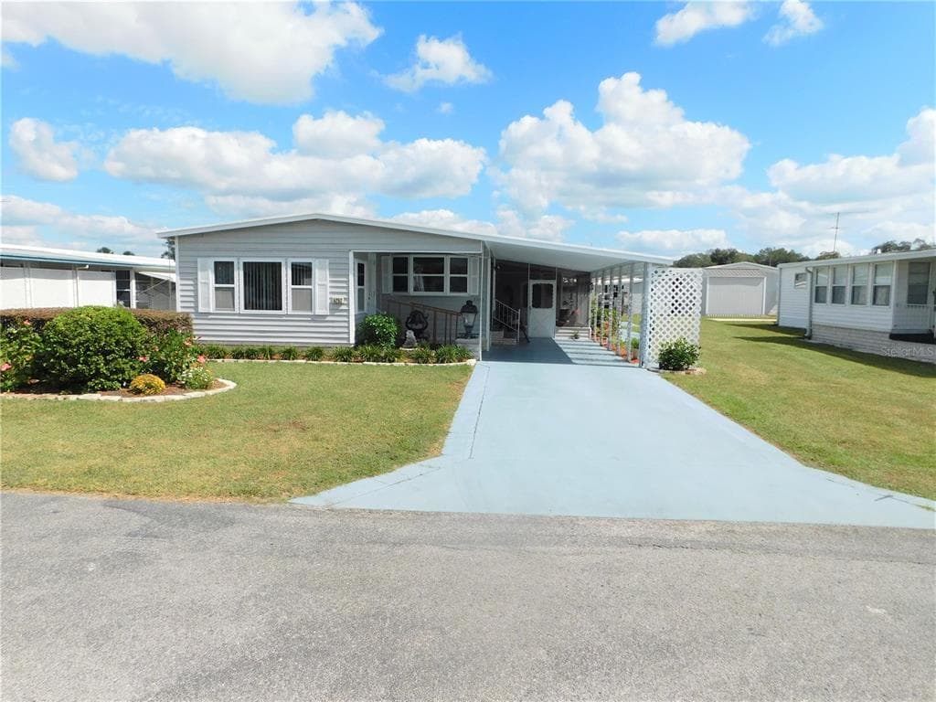 5252 POWHATTAN STREET ZEPHYRHILLS, FL 33542