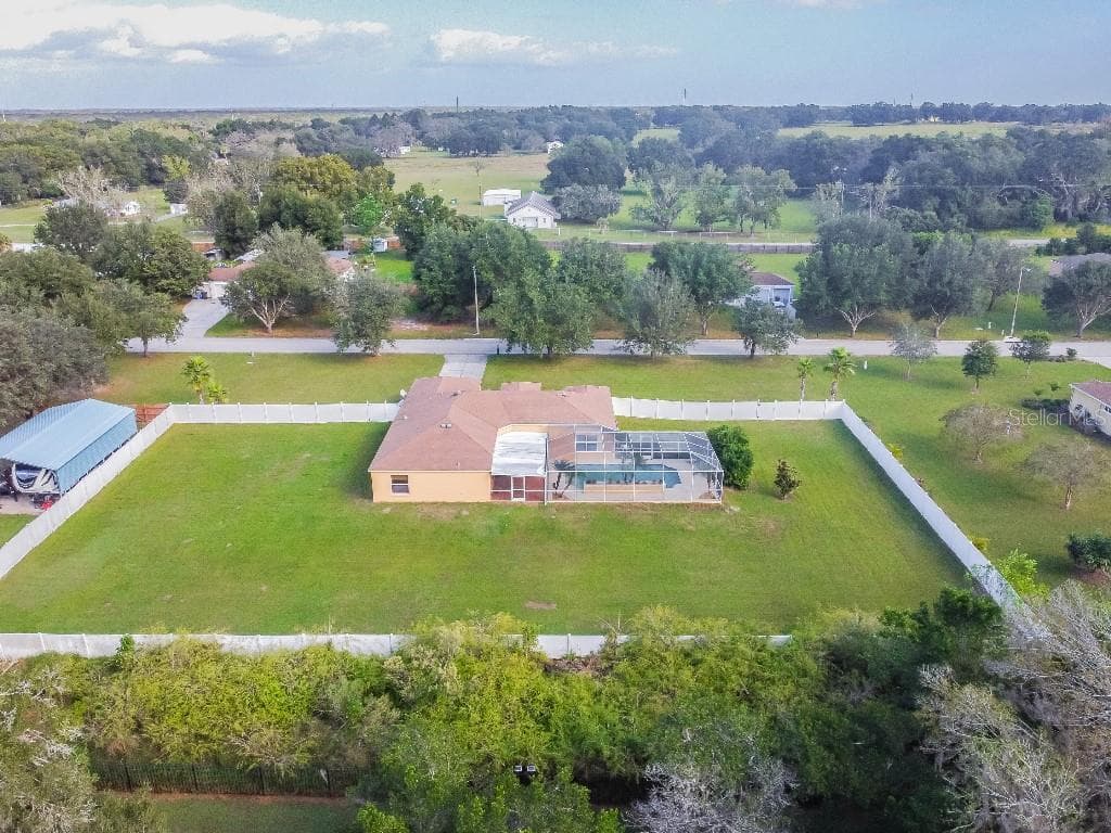 10223 BLOOMFIELD HILLS DRIVE SEFFNER, FL 33584