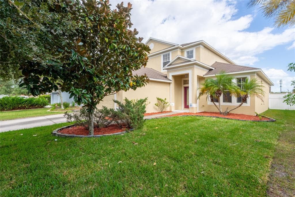 8608 SANDY PLAINS DRIVE RIVERVIEW, FL 33578