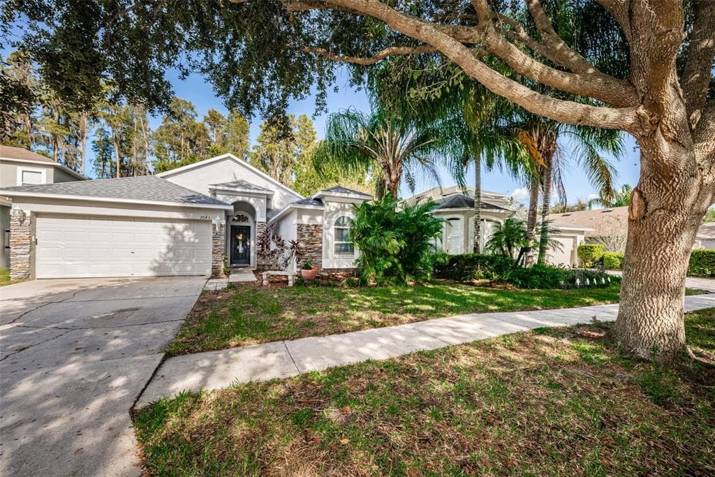7643 BLUE SPRING DRIVE LAND O LAKES, FL 34637