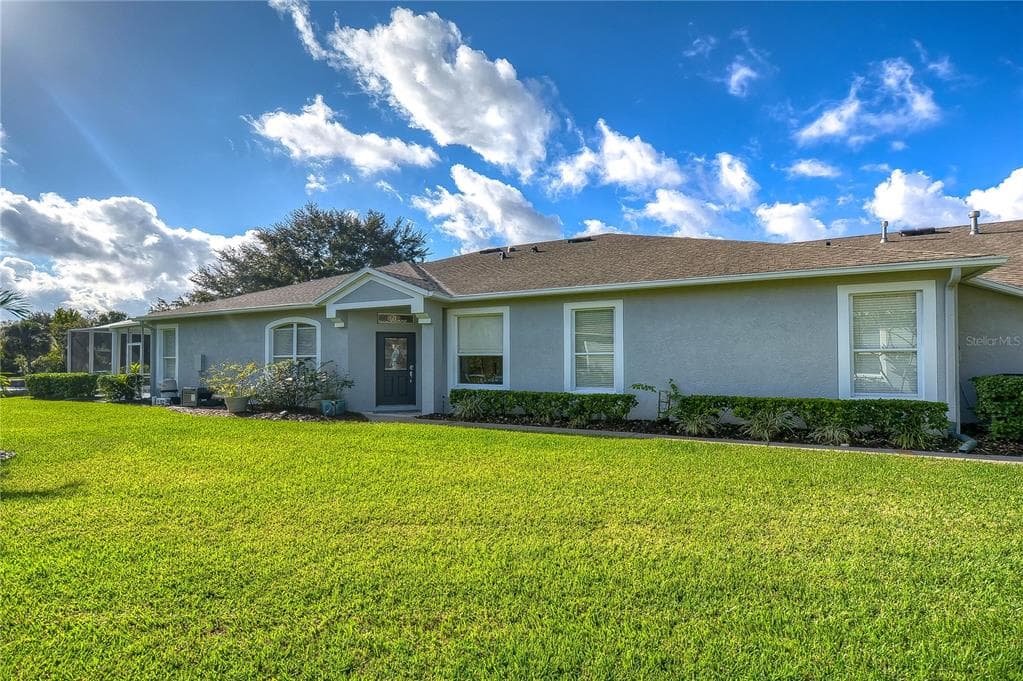 6085 SANDHILL RIDGE DRIVE LITHIA, FL 33547