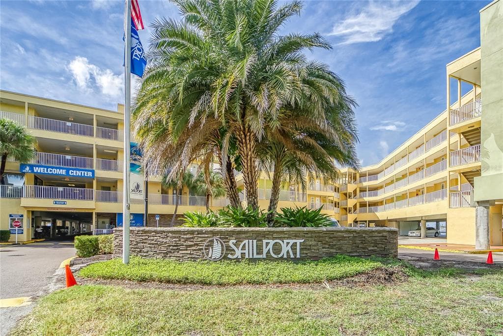 2506 N ROCKY POINT DRIVE UNIT 365 TAMPA, FL 33607