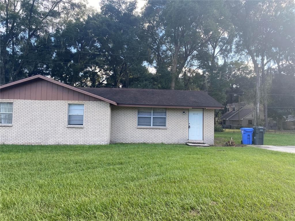 12007 HOMERVILLE LANE SEFFNER, FL 33584