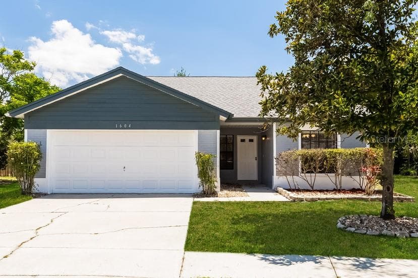 1604 SANDERLING COURT BRANDON, FL 33511