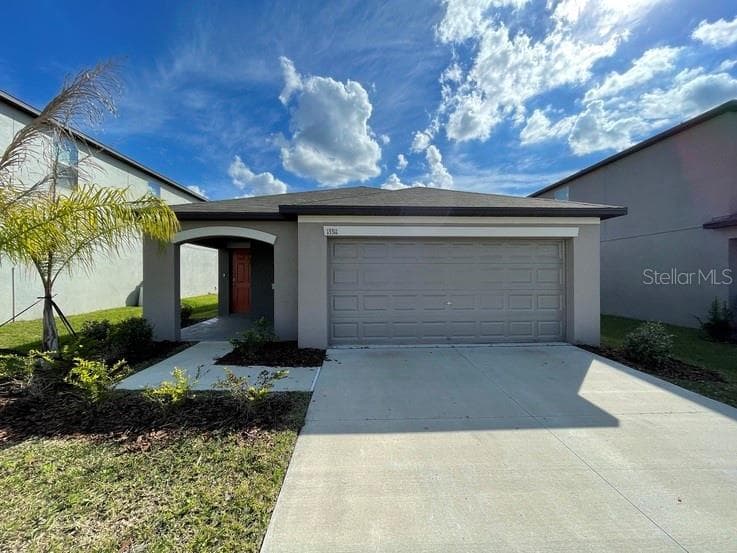 1758 BROAD WINGED HAWK DRIVE RUSKIN, FL 33570