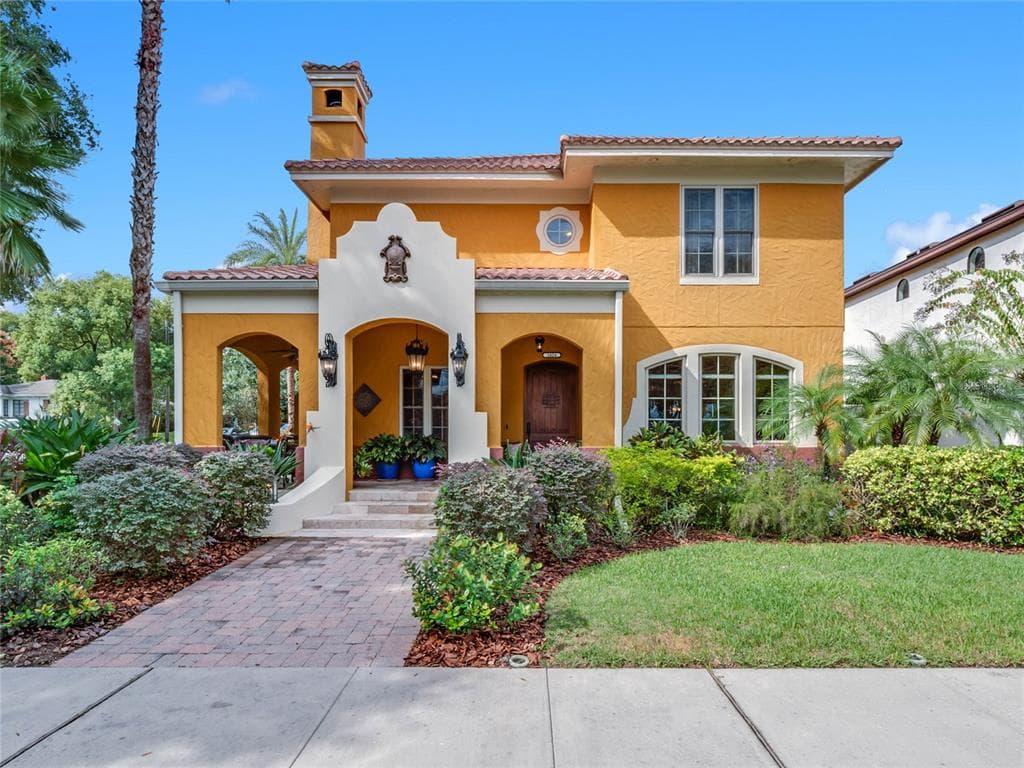 1424 S SUMMERLIN AVENUE ORLANDO, FL 32806
