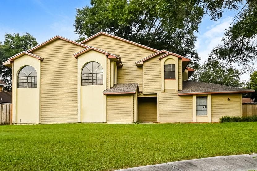 4154 YELLOWWOOD DRIVE VALRICO, FL 33594