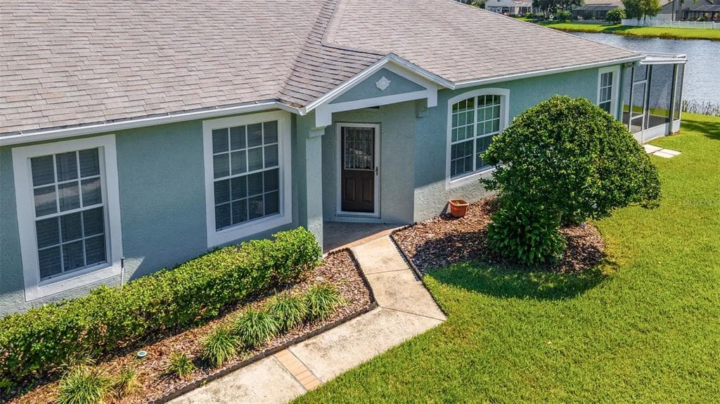 5803 HERONPARK PLACE LITHIA, FL 33547