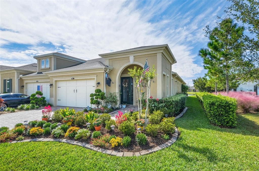 4623 BARLETTA COURT WESLEY CHAPEL, FL 33543