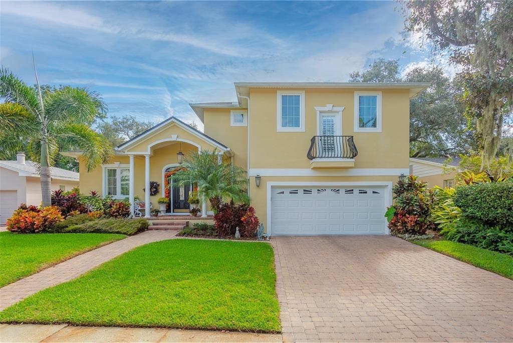 4622 W BEACH PARK DRIVE TAMPA, FL 33609