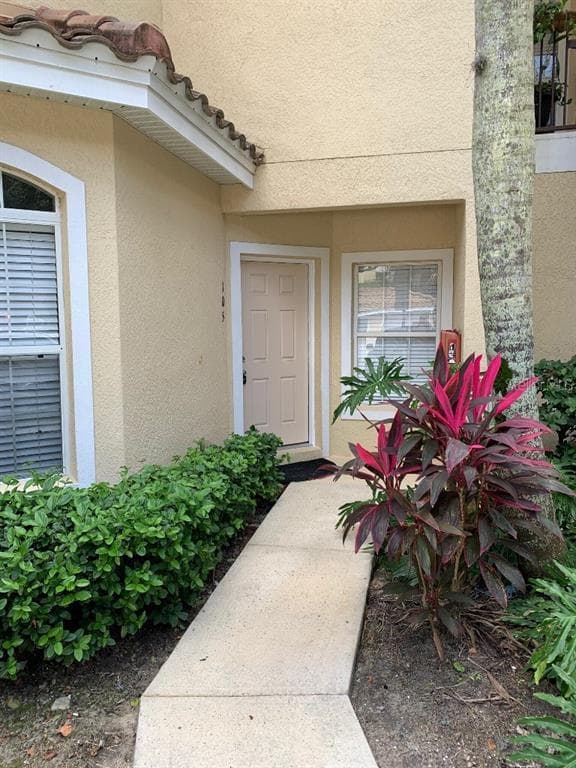 980 MOORING AVENUE UNIT 105 ALTAMONTE SPRINGS, FL 32714