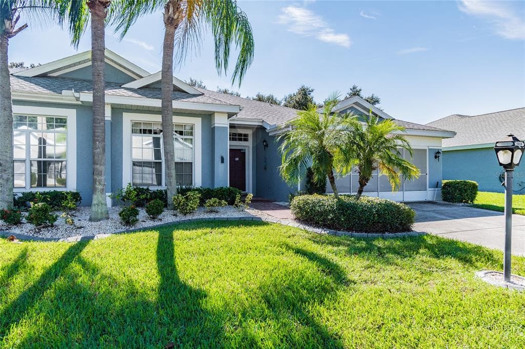 2414 OXFORD DOWN COURT UNIT 45 SUN CITY CENTER, FL 33573