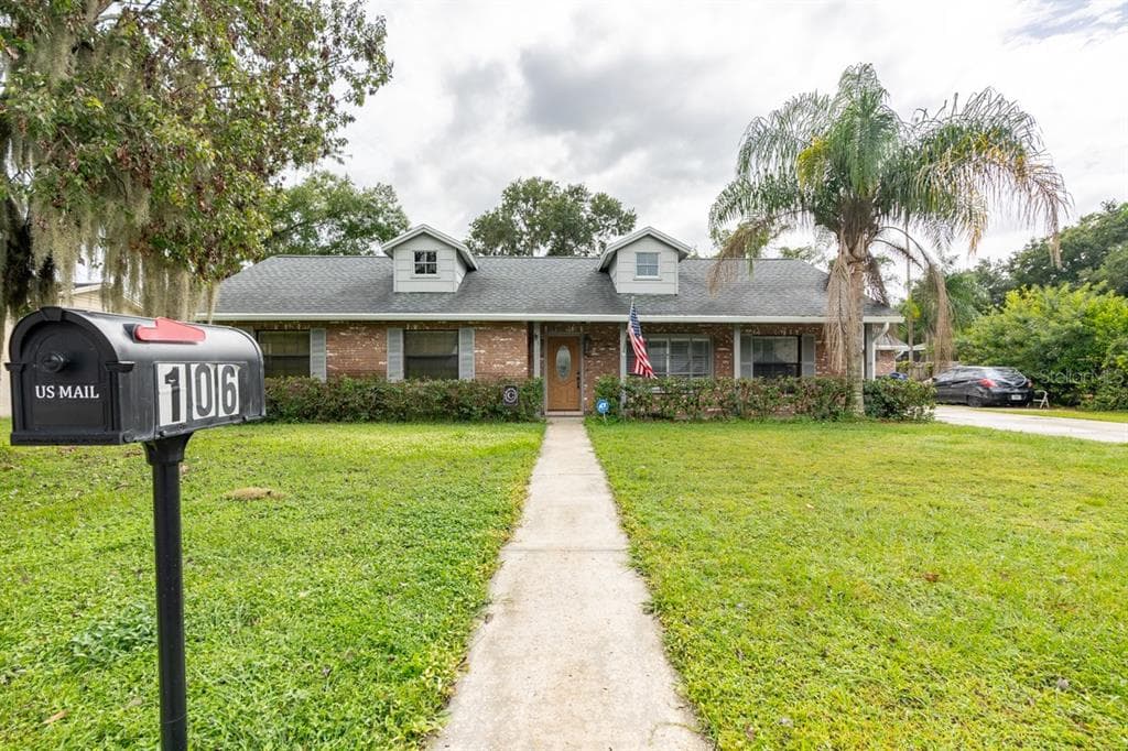106 WINDY CIRCLE BRANDON, FL 33511