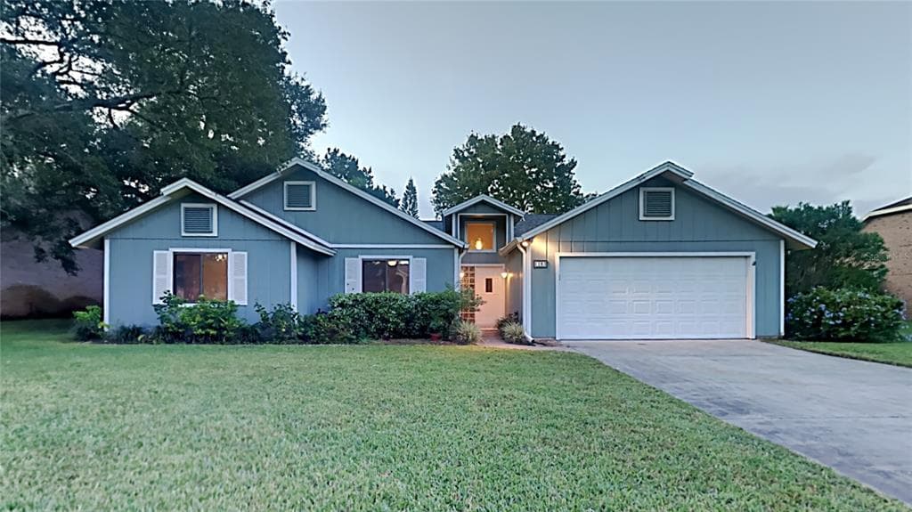 18 MARJORIE TRAIL ORMOND BEACH, FL 32174