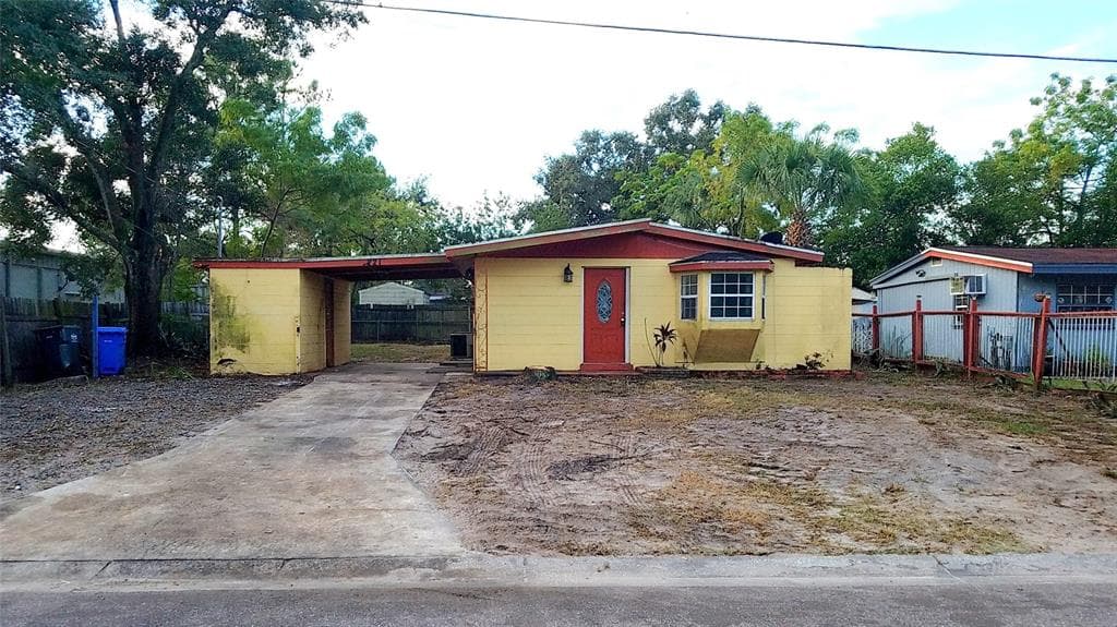 7221 E EMMA STREET TAMPA, FL 33610