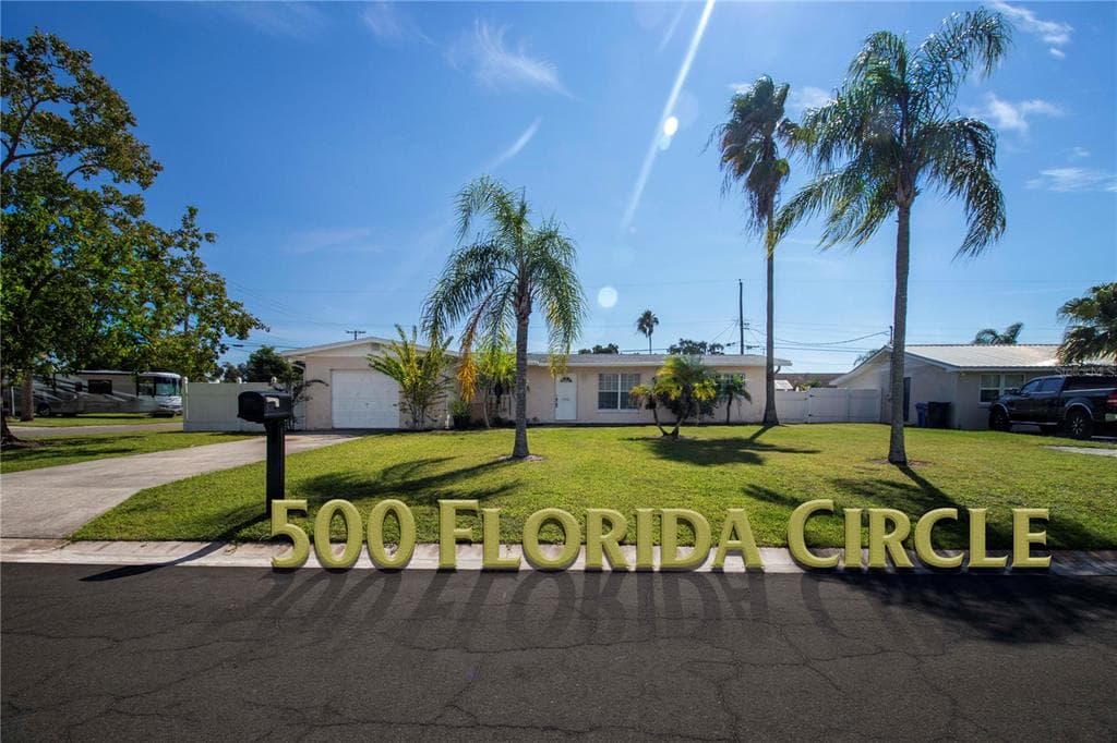 500 FLORIDA CIRCLE S APOLLO BEACH, FL 33572
