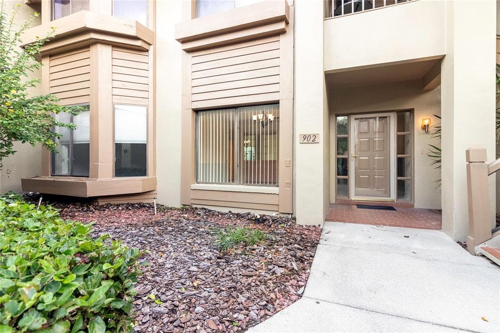 3041 LANDMARK BOULEVARD UNIT 902 PALM HARBOR, FL 34684