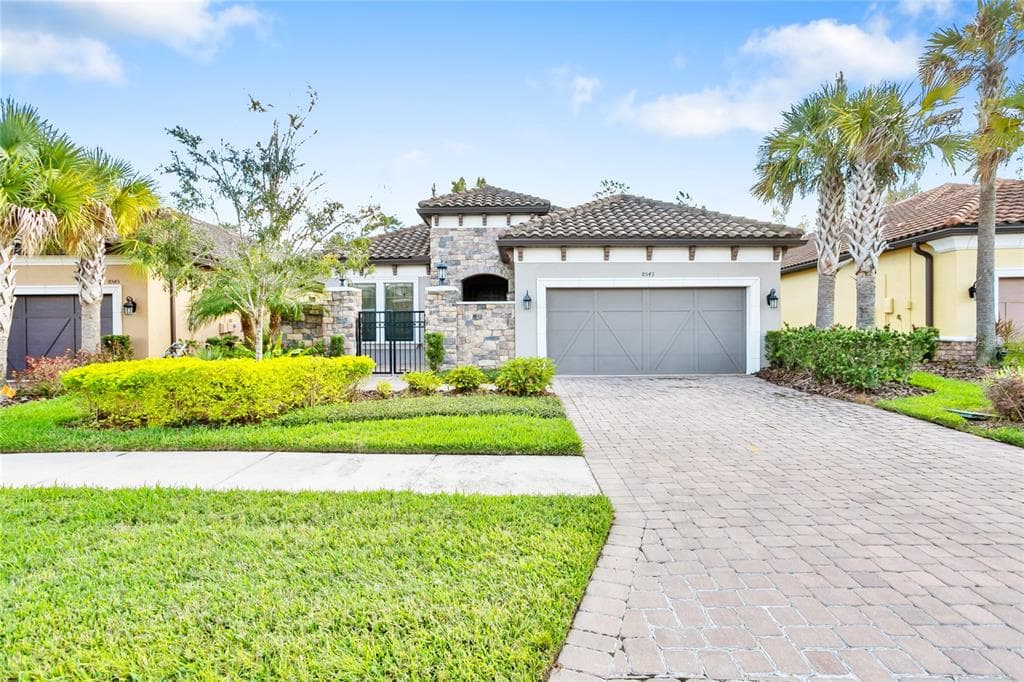 8543 GRAND ALBERATO ROAD TAMPA, FL 33647