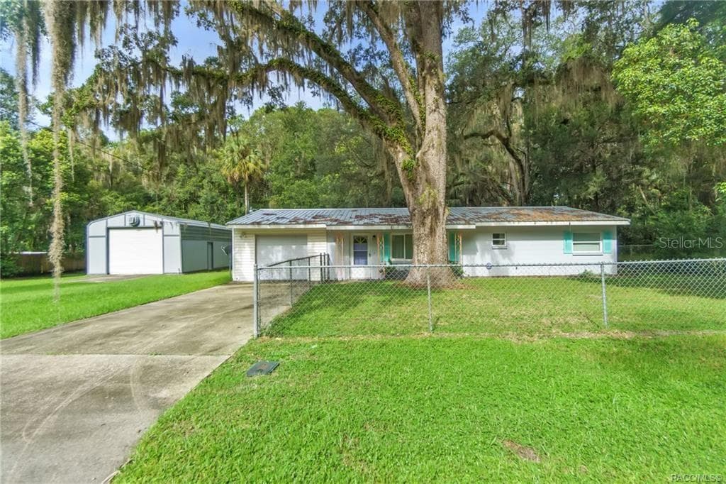 1130 NE 6TH COURT CRYSTAL RIVER, FL 34428