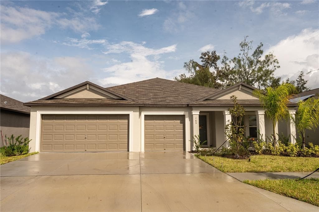 165 RAIN BERRY AVENUE RUSKIN, FL 33570