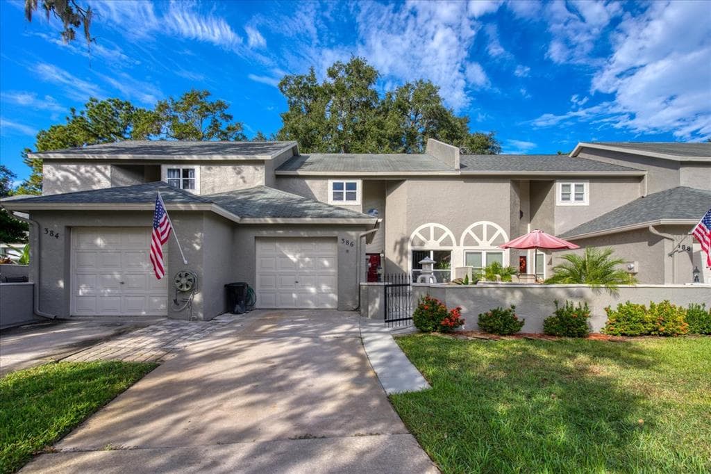 386 BUCKINGHAM PLACE PALM HARBOR, FL 34684