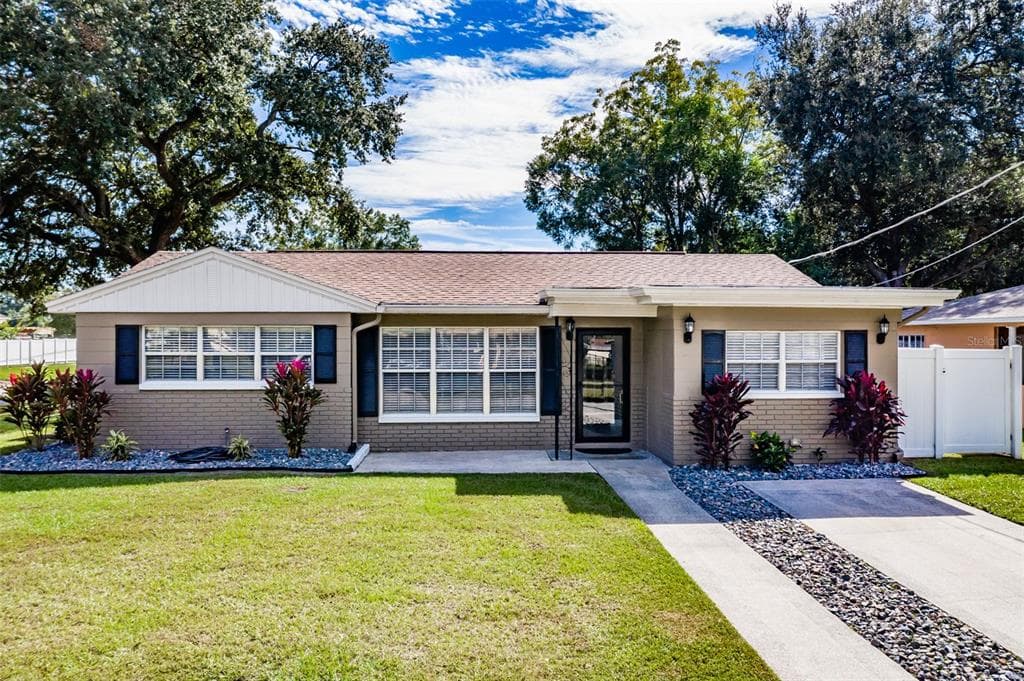 3002 W JEAN STREET TAMPA, FL 33614