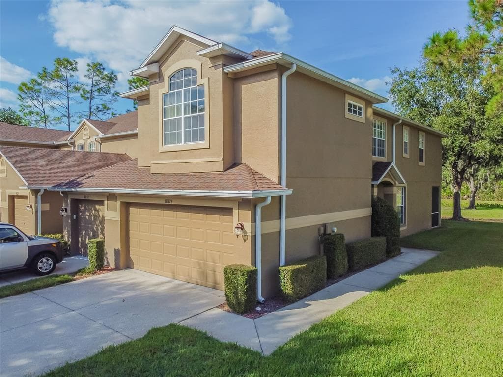 18825 DUQUESNE DRIVE TAMPA, FL 33647