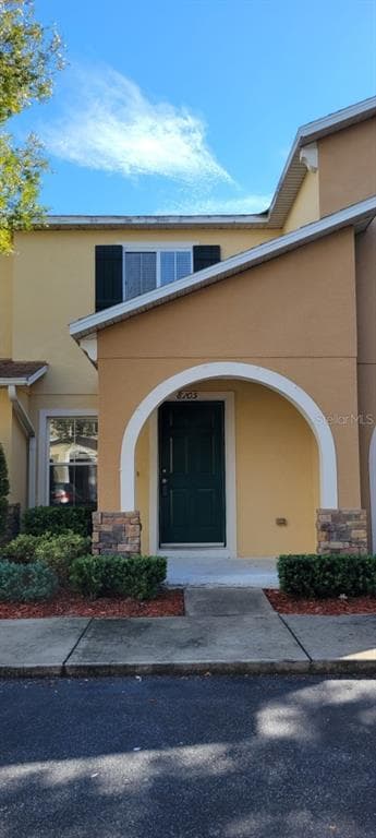 8105 SILENT CREEK DRIVE TAMPA, FL 33615