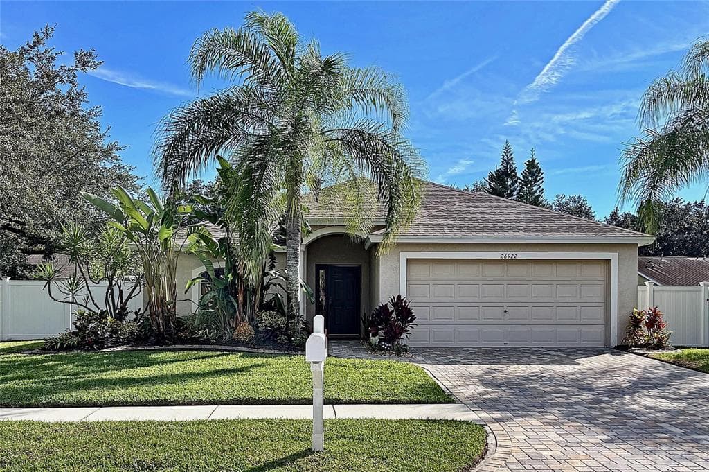 26922 CARLA PLACE LUTZ, FL 33559