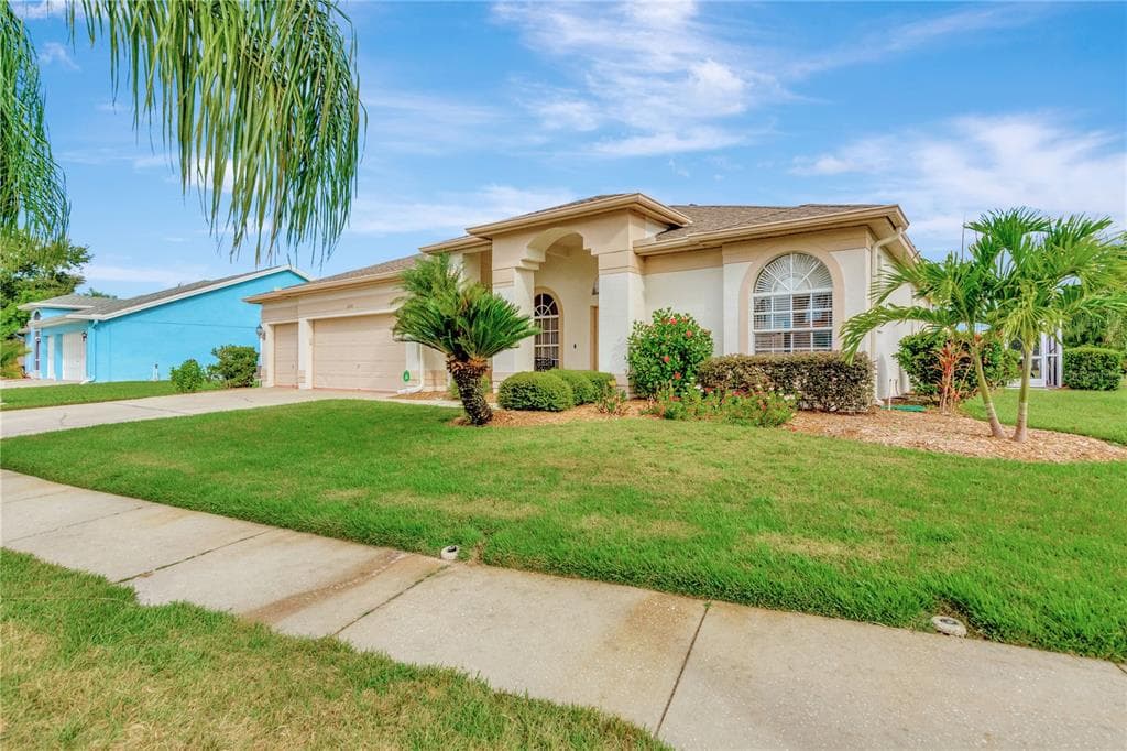 13130 PRESTWICK DRIVE RIVERVIEW, FL 33579
