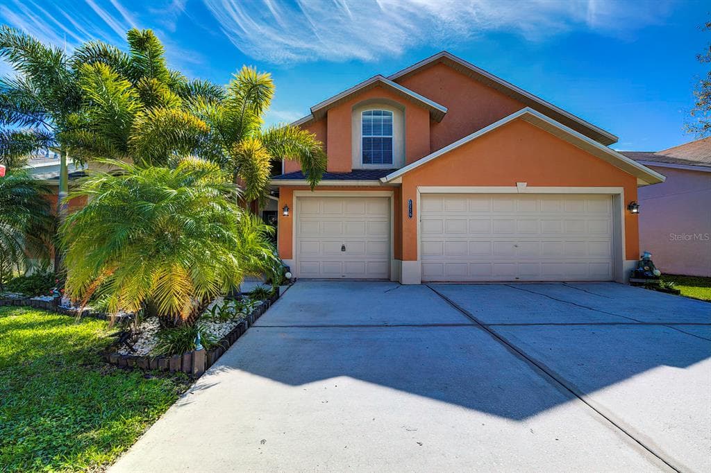 7116 COLONIAL LAKE DRIVE RIVERVIEW, FL 33578