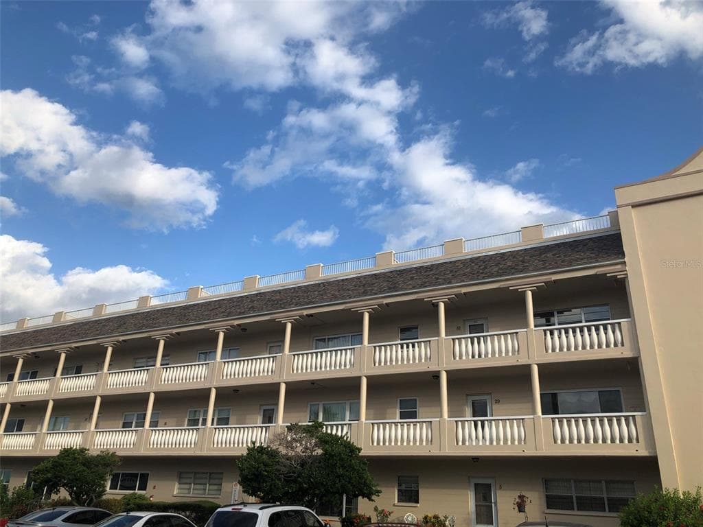 2170 AMERICUS BOULEVARD S UNIT 52 CLEARWATER, FL 33763