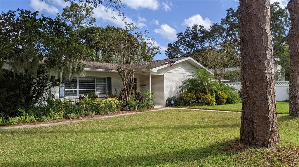 3302 S OMAR AVENUE TAMPA, FL 33629