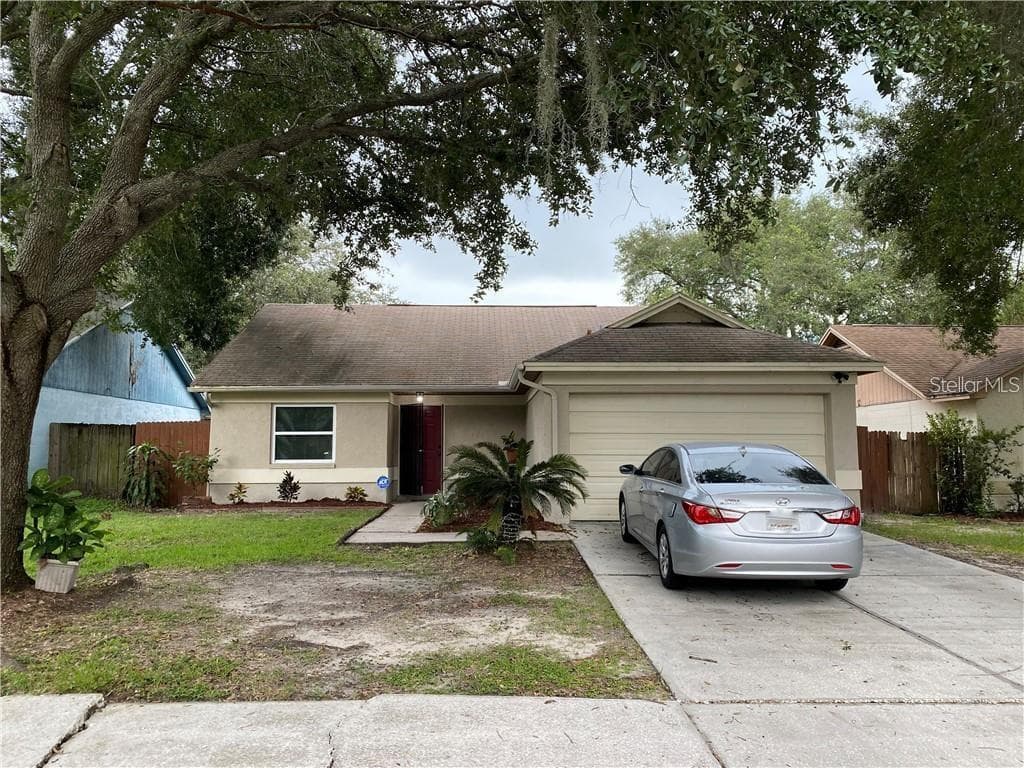 1411 TOPSAIL PLACE VALRICO, FL 33594
