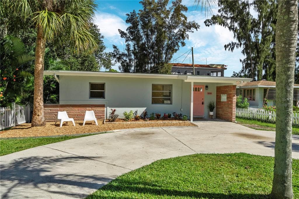 2656 44TH STREET S GULFPORT, FL 33711