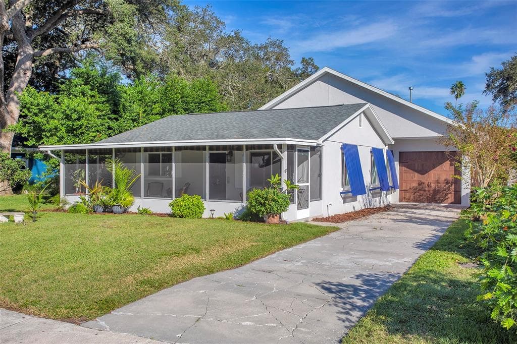 1108 MARINE STREET