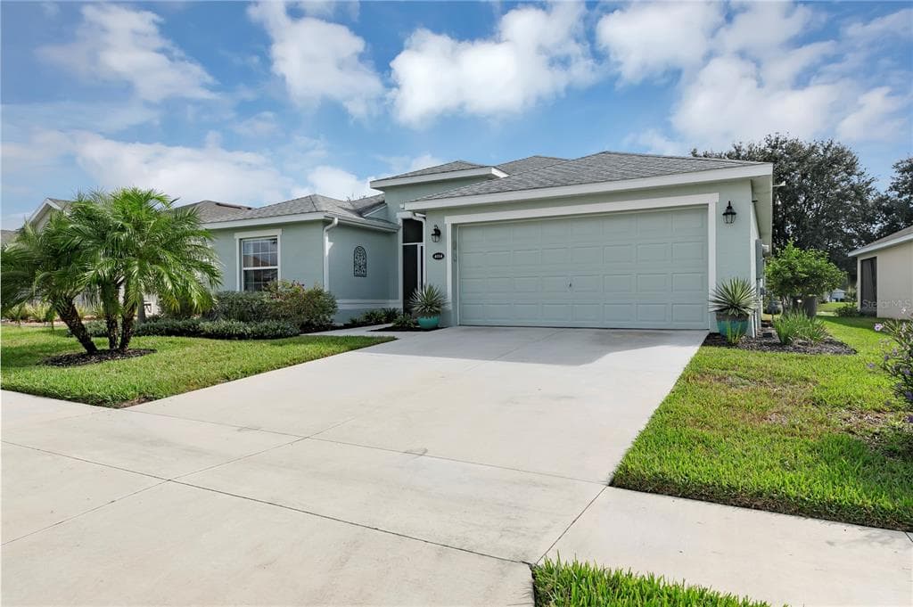 4114 ARLINGTON RIDGE BOULEVARD LEESBURG, FL 34748