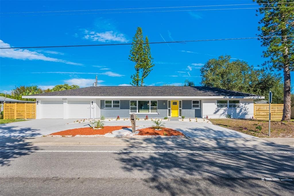 2201 S TUTTLE AVENUE SARASOTA, FL 34239