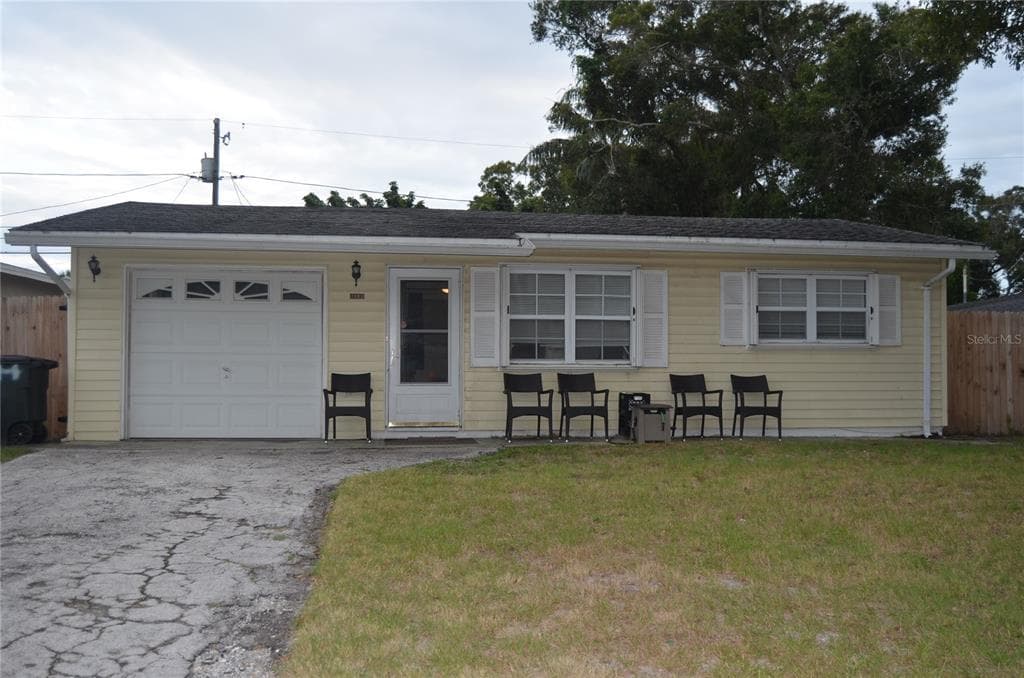 7302 51ST AVENUE N ST PETERSBURG, FL 33709