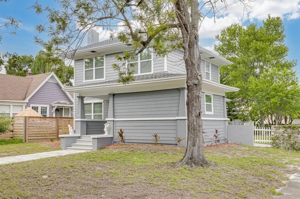 4205 1ST AVENUE N ST PETERSBURG, FL 33713
