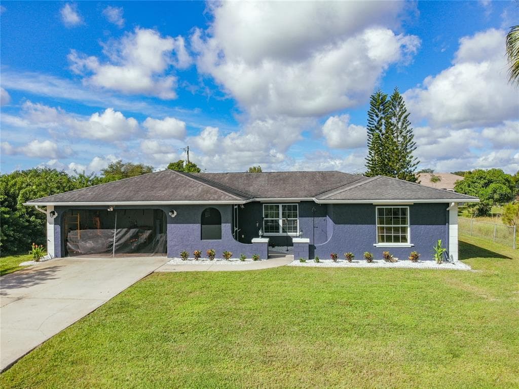 2457 TAMWORTH TERRACE PUNTA GORDA, FL 33983