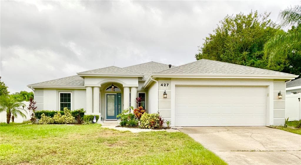 427 VIA BIANCA DRIVE DAVENPORT, FL 33896