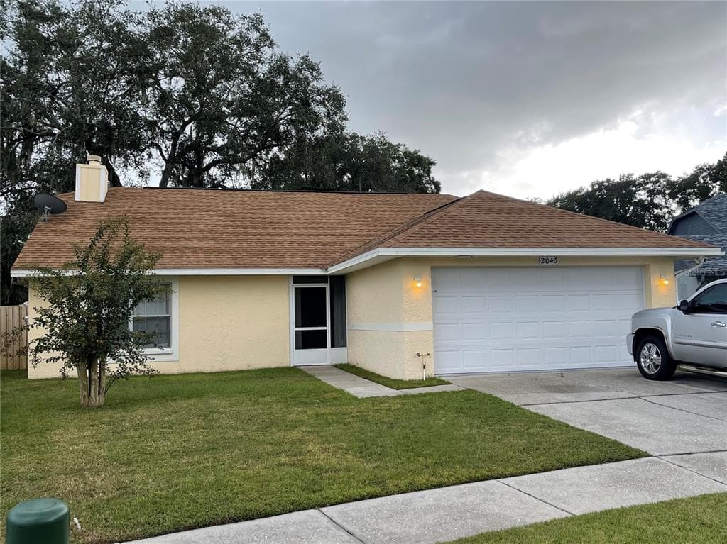2043 SHADOW PINE DRIVE BRANDON, FL 33511