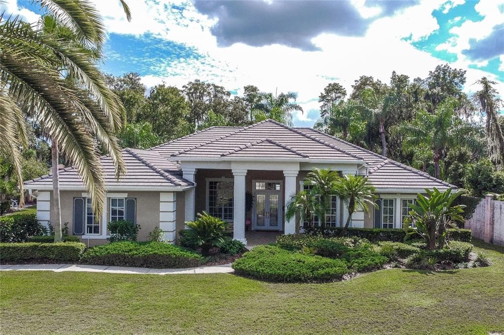 3510 SWANS LANDING DRIVE