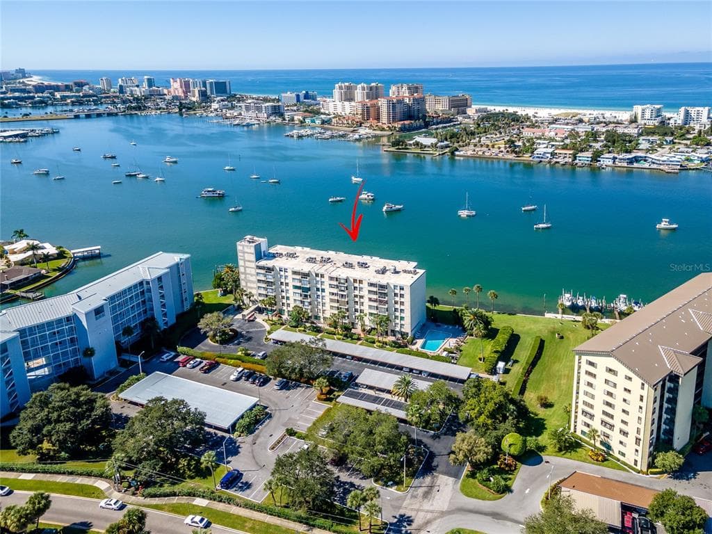 644 ISLAND WAY UNIT 502 CLEARWATER, FL 33767