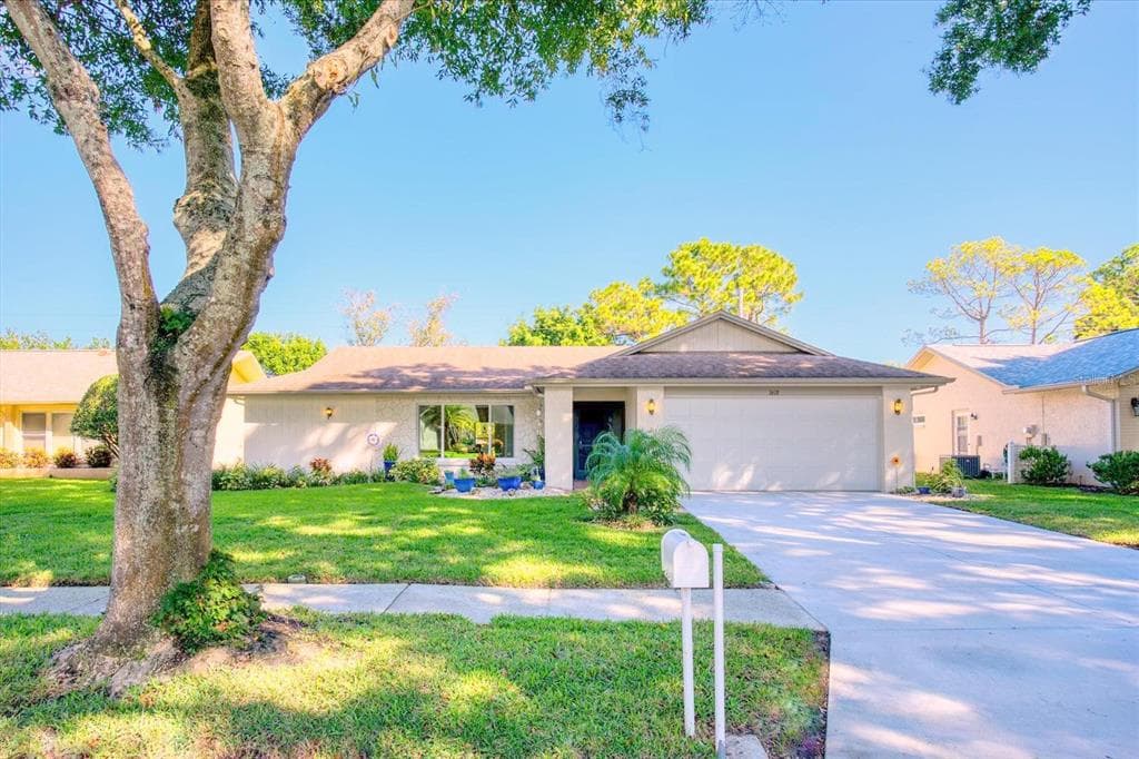 1618 GLENGARRY DRIVE PALM HARBOR, FL 34684