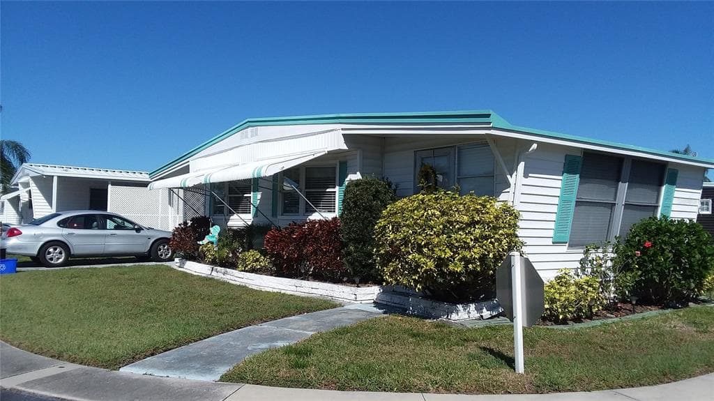 12651 SEMINOLE BOULEVARD UNIT 14E LARGO, FL 33778