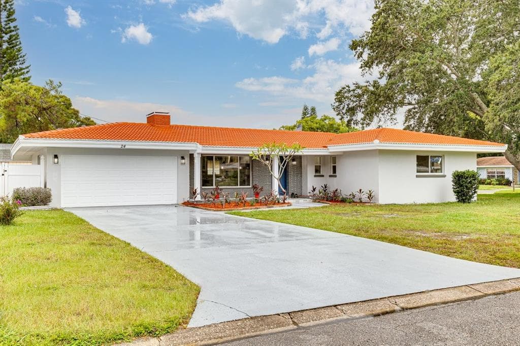 24 N NEPTUNE AVENUE CLEARWATER, FL 33765